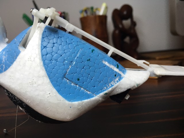 Foam cover replaced with the lipo inside