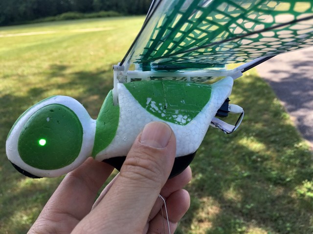 Resurrected Dragonfly ready for its maiden flight. A 1S 180mAh lipo is inserted from behind.