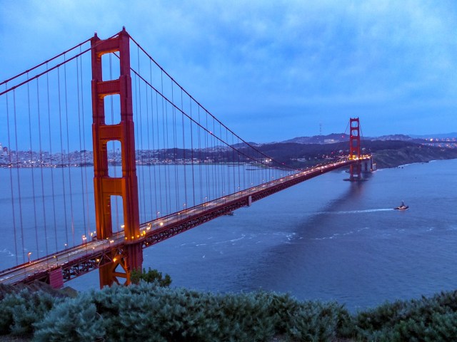 Golden Gate Bridge at nightfall