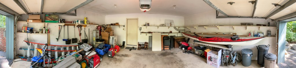 180° Panorama of the garage before remodeling